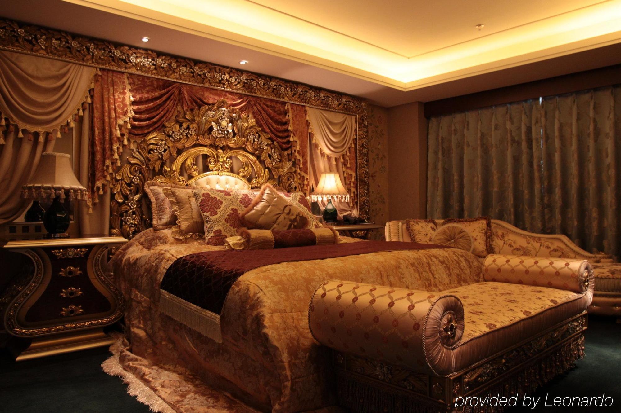 Beijing Royal Phoenix Hotel Room photo